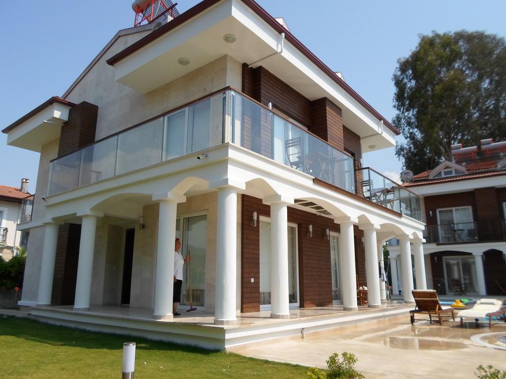 Lighthouse Natalia Aparts Fethiye Bilik gambar